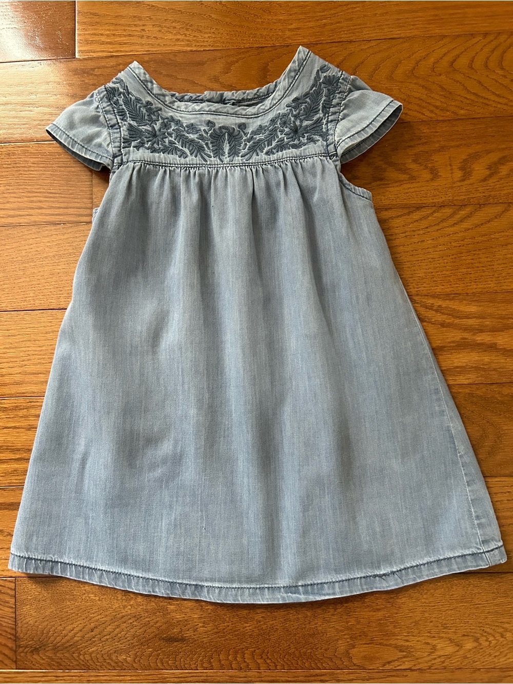 Toddler Girl’s b-unity Blue Embroidered Chambray 100% Cotton Dress Size 2